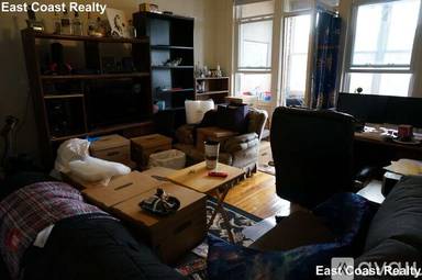 Main picture of 1630 Commonwealth Ave