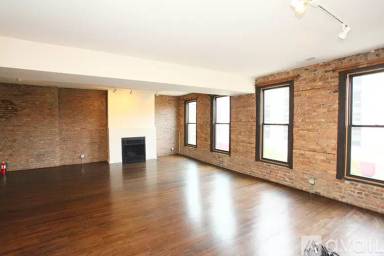 Main picture of 1330 W Madison St