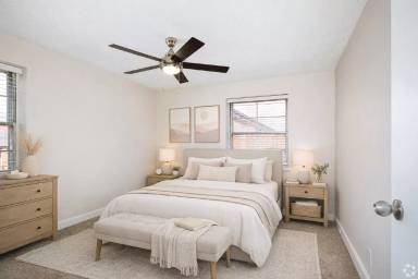 Main picture of 8650 Kingsbridge Dr