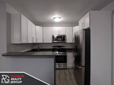 Main picture of The 1521 Sherwin