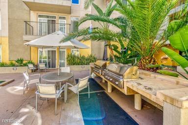 Main picture of The Burbank Collection Condos