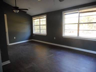 Main picture of 57415 Oaklawn St