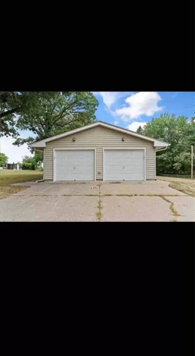 Main picture of 4680 Nicols Rd
