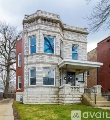 Main picture of 315 S 5th Ave