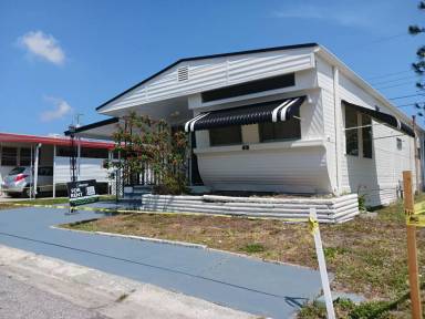 Main picture of 707 50th Ave W