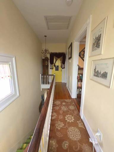 Main picture of 724 Deery St