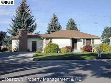 Main picture of 210 Cottonwood Ave