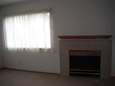 Main picture of 915 SE 153rd Ave