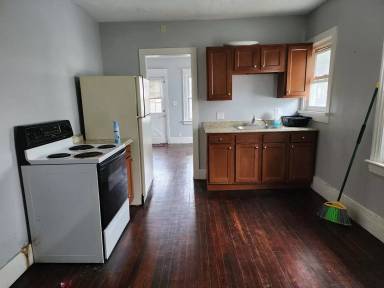 Main picture of 217 Magee Ave