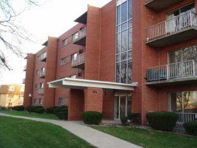 Main picture of 515 E End Ave