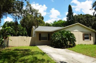 Main picture of 305 E Palmetto Ave