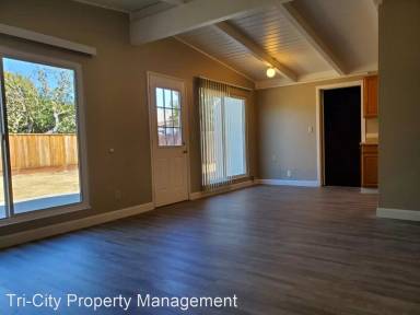 Main picture of 4167 Hawkins St