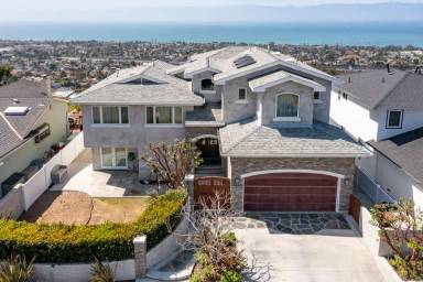 Main picture of 4001 Calle Bienvenido