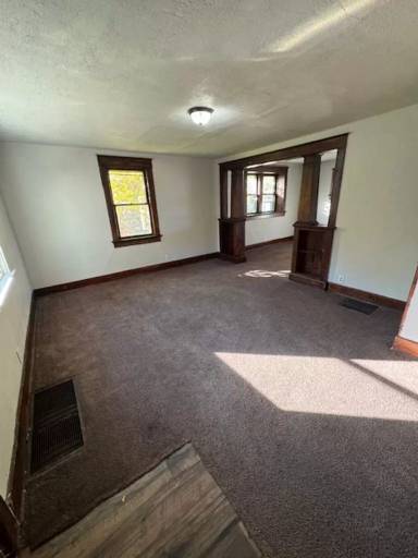 Main picture of 4316 Warsaw St