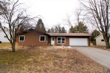 Main picture of 6225 Putnam Rd