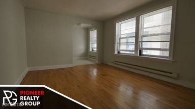 Main picture of Roscoe Apartments