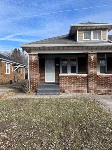 Main picture of 833 N Emerson Ave