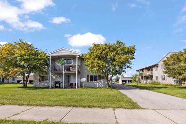 Main picture of 1051 Abbey Ct