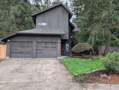 Main picture of 7275 Daisy St
