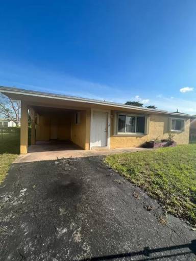 Main picture of 3190 NW 5th Ct