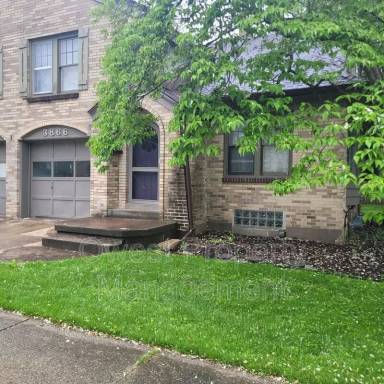 Main picture of 3866 Henry St SW