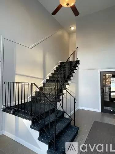 Main picture of 2407 N Kennicott Dr