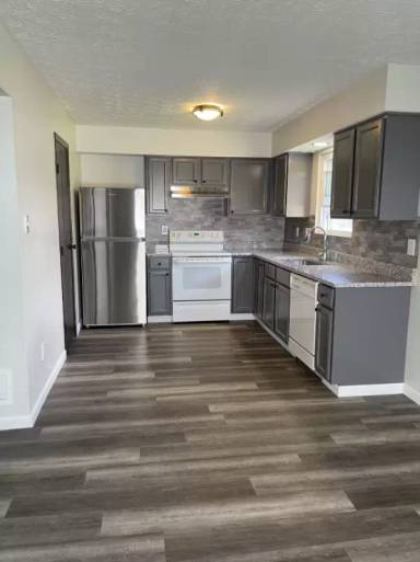 Main picture of 3824 Longton Dr