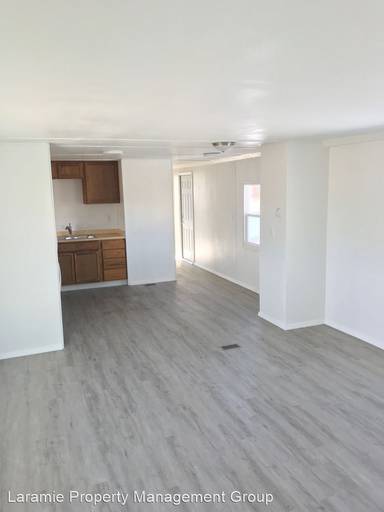 Main picture of 2081 Easterling St