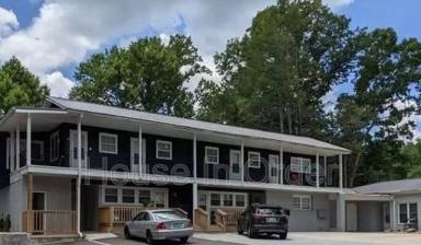 Main picture of 16 Lake Dr