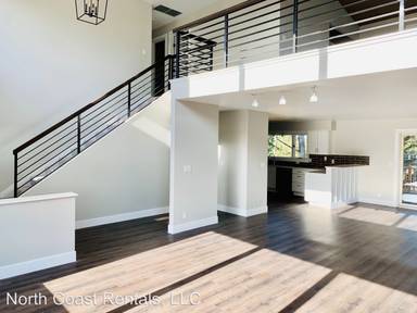 Main picture of 729 N Marion Ave