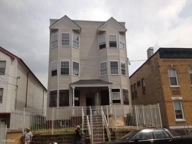 Main picture of 132 Wilkinson Ave