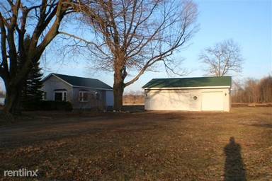 Main picture of 12632 Redmond Ave