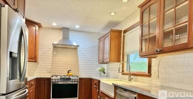 Main picture of 112002 Faber Ln