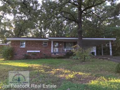 Main picture of 32 Cliffwood Cir