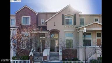 Main picture of 2827 1st St