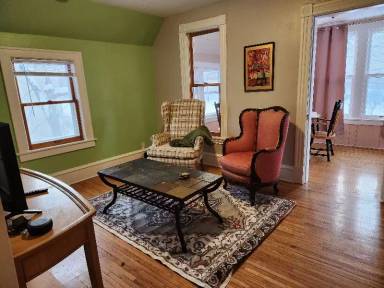 Main picture of 2823 11th Ave S