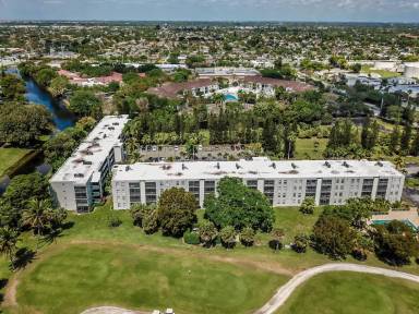 Main picture of Golfview Flats