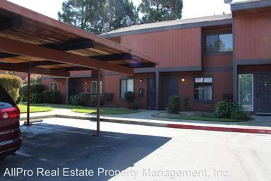 Main picture of Fremont Oaks
