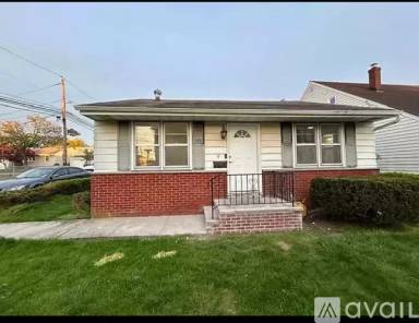 Main picture of 15 Hops Ln