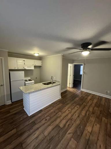 Main picture of 115 Cedar Drive - B