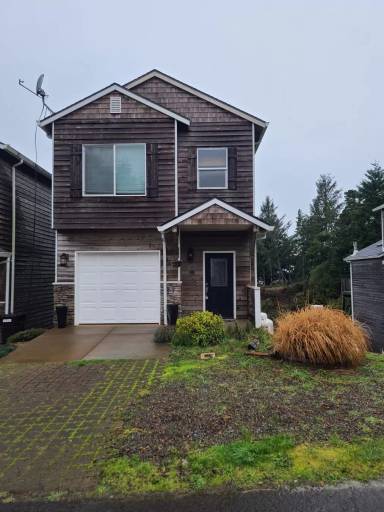 Main picture of 280 Hillsdale St