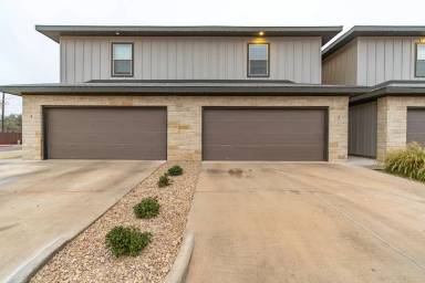 Main picture of 6040 24th St