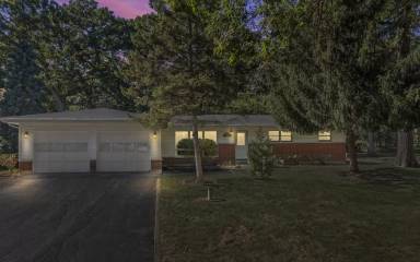 Main picture of 36332 N Hawthorne Ln
