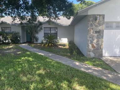 Main picture of 1329 Wood Lake Cir