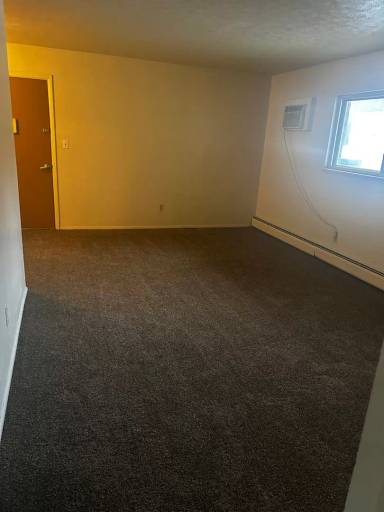 Main picture of 15219 Maple Park Dr