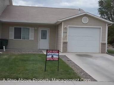 Main picture of 1733 Christopher Ct