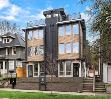 Main picture of 1120 16th Ave