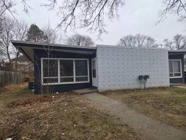 Main picture of 763 Douglas St