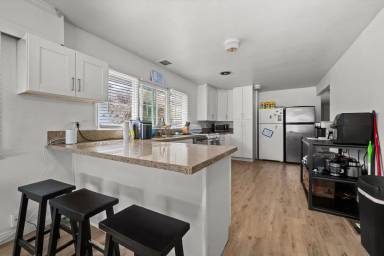 Main picture of 6180 Mary Lane Dr
