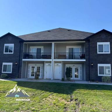 Main picture of 1558 N 160 W